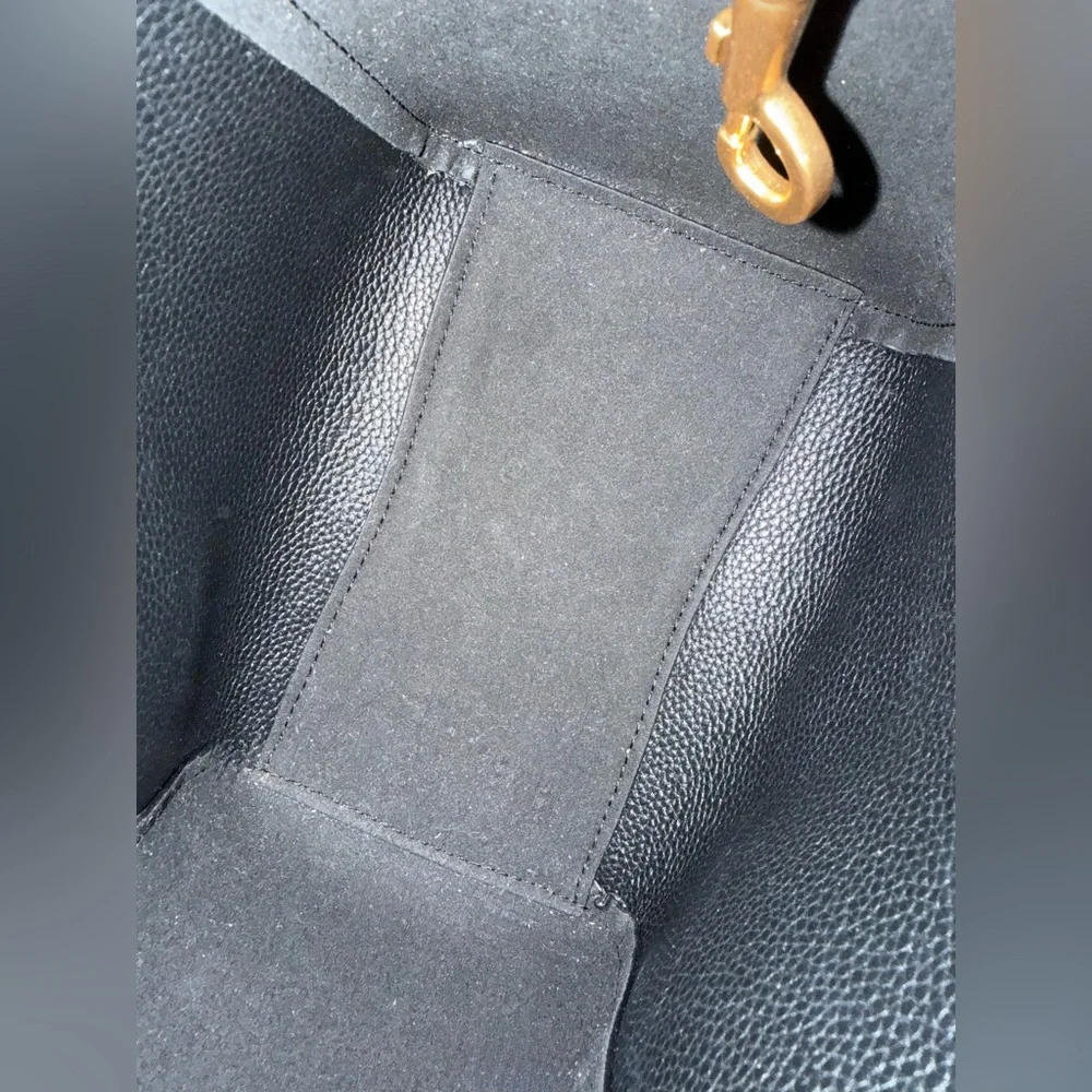 Tory Burch small McGraw Bucket bag🖤